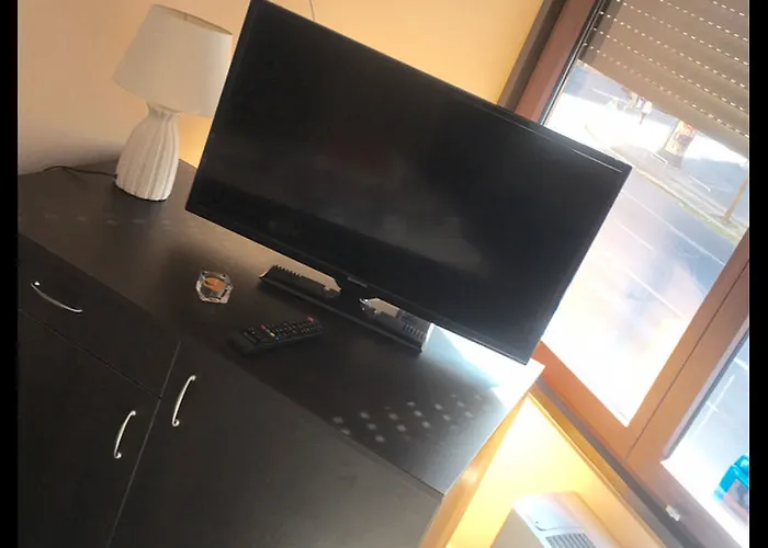 California 3* Budapest