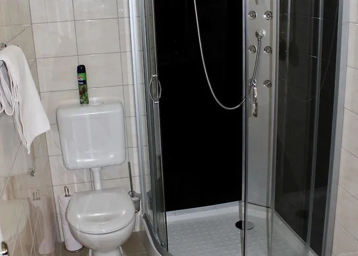 Hotel California Budapest