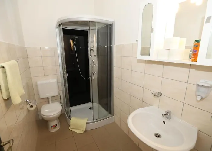 Hotel California Budapest