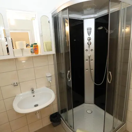 Hotel California Hotel 3*