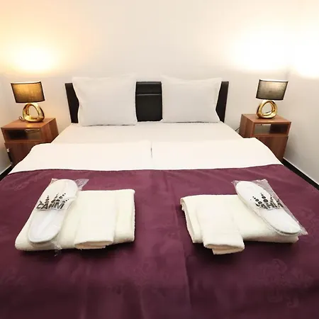 Hotel California Hotel