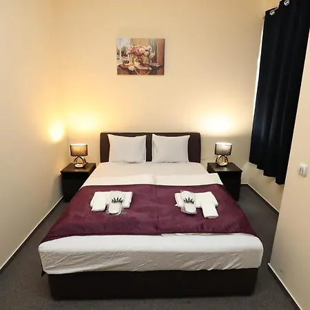 Hotel California Hotel 3*